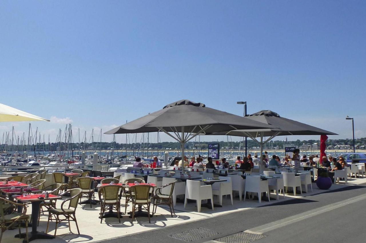 Apartment, Matignon Εξωτερικό φωτογραφία